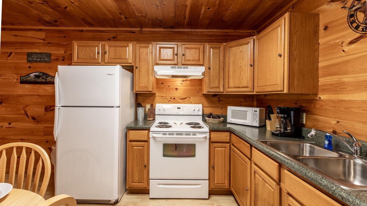 Photo of Kitchen in Gatlinburg - Pigeon Forge