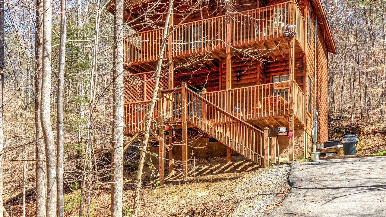 Photo of Outdoor in Gatlinburg - Pigeon Forge