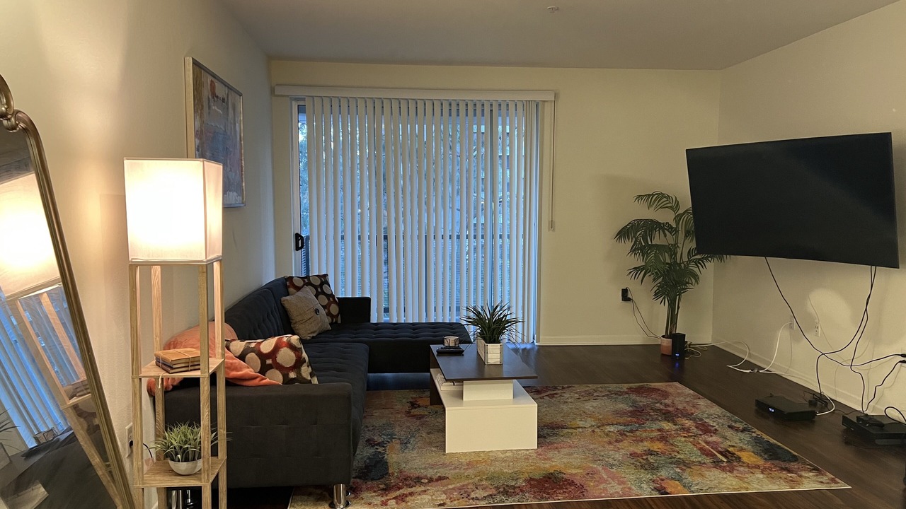 Photo of Livingroom in NoHo Arts District