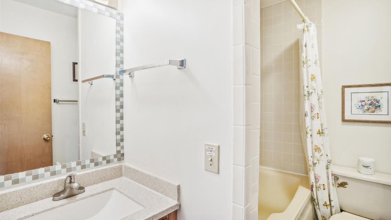 Photo of Bathroom in Carolina Dunes