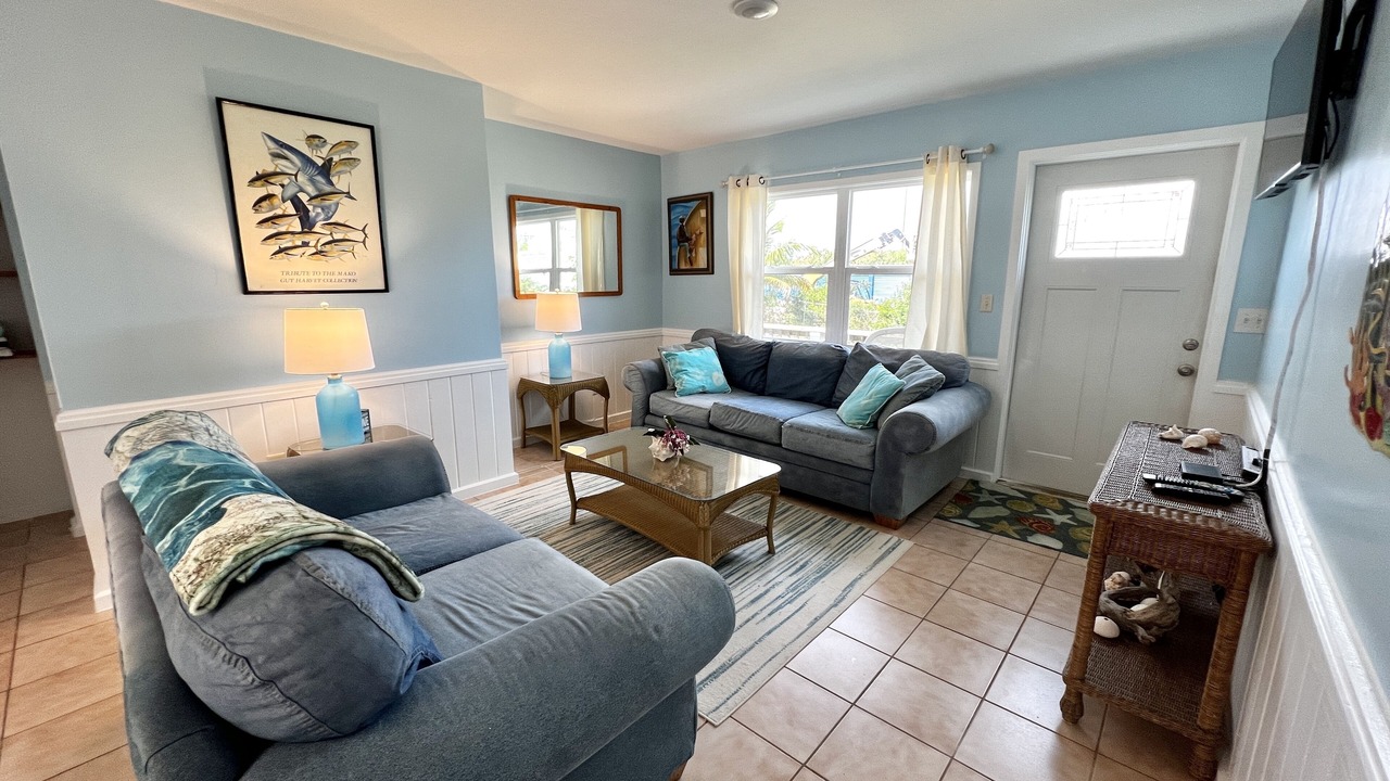 Photo of Livingroom in Treasure Cay
