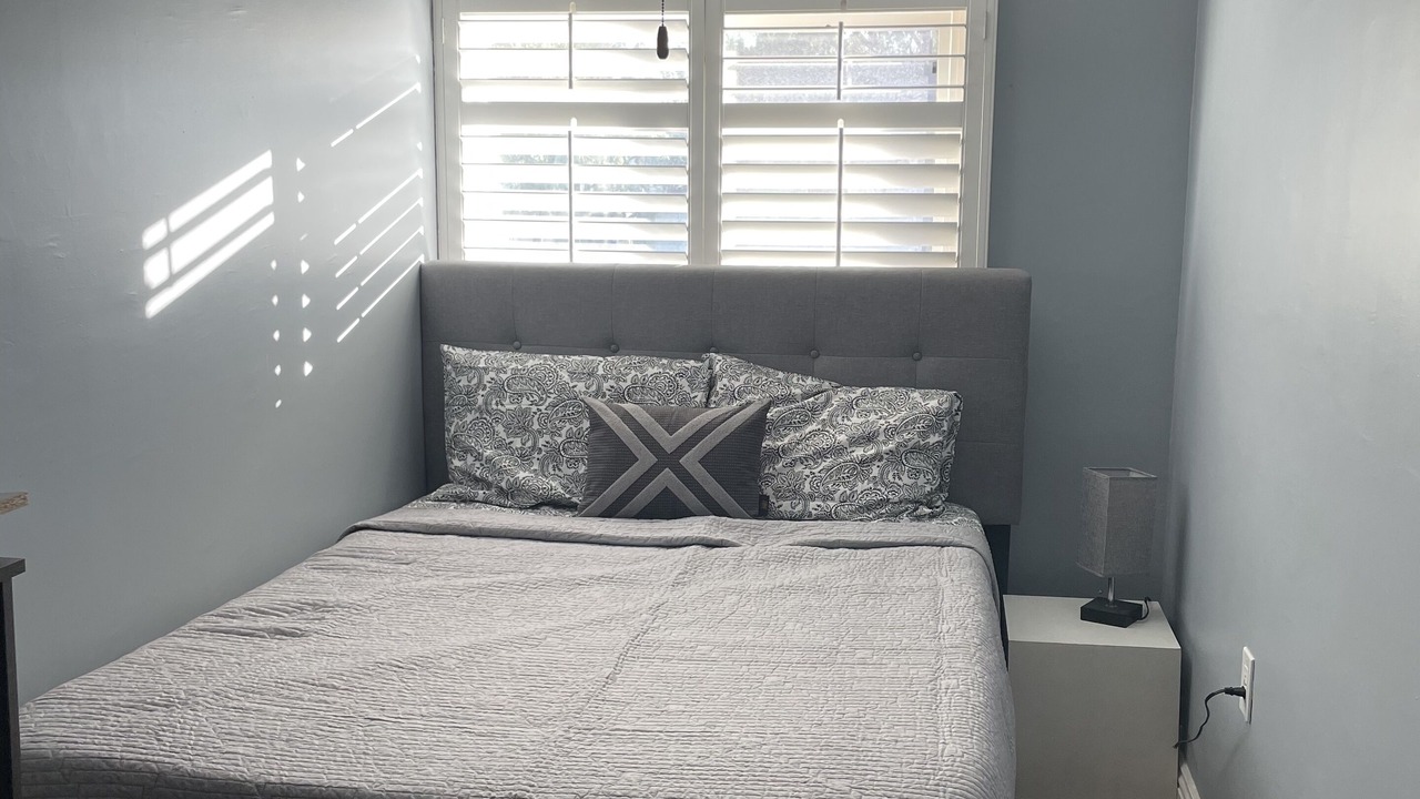 Photo of Bedroom in South Gate