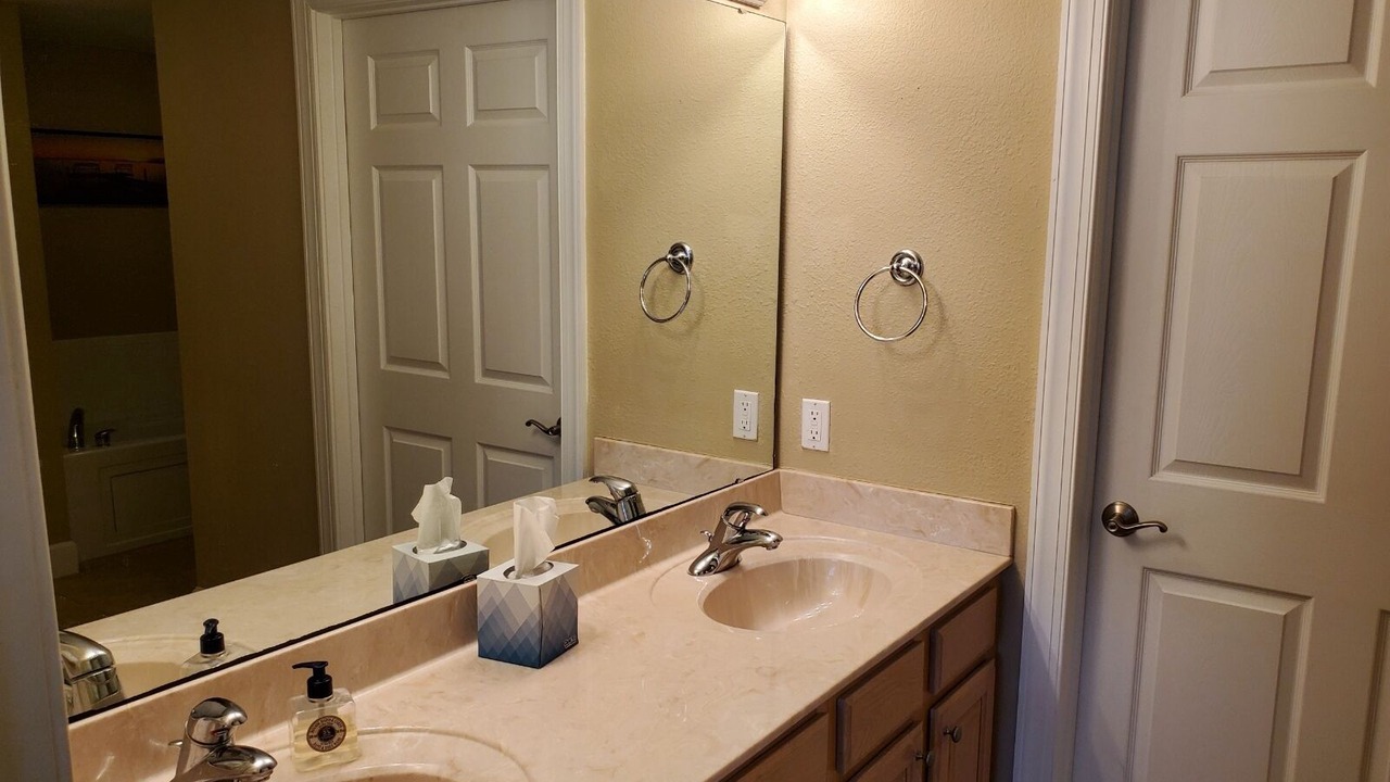 Photo of Bathroom in Ono Island