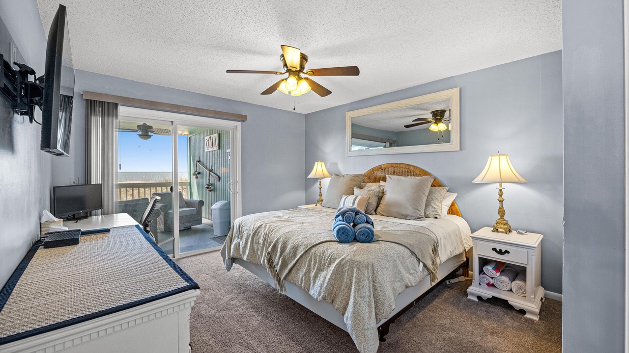 Photo of Bedroom in Ash