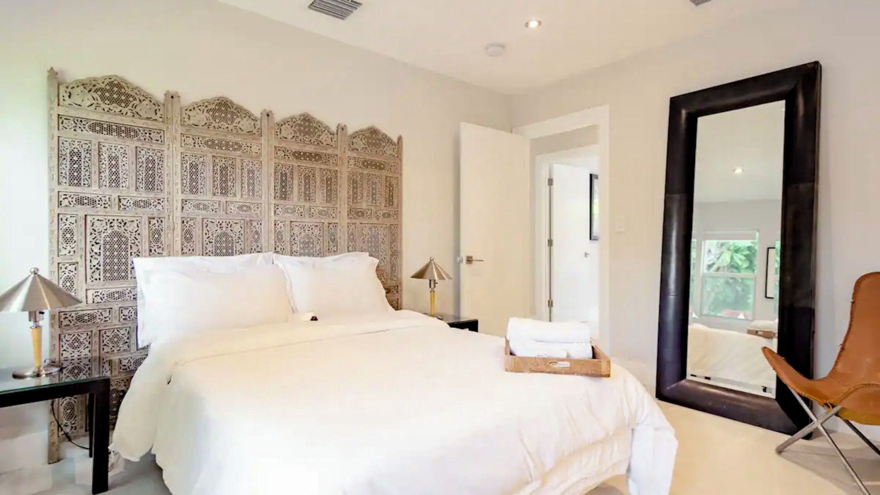 Photo of Bedroom in South Middle River