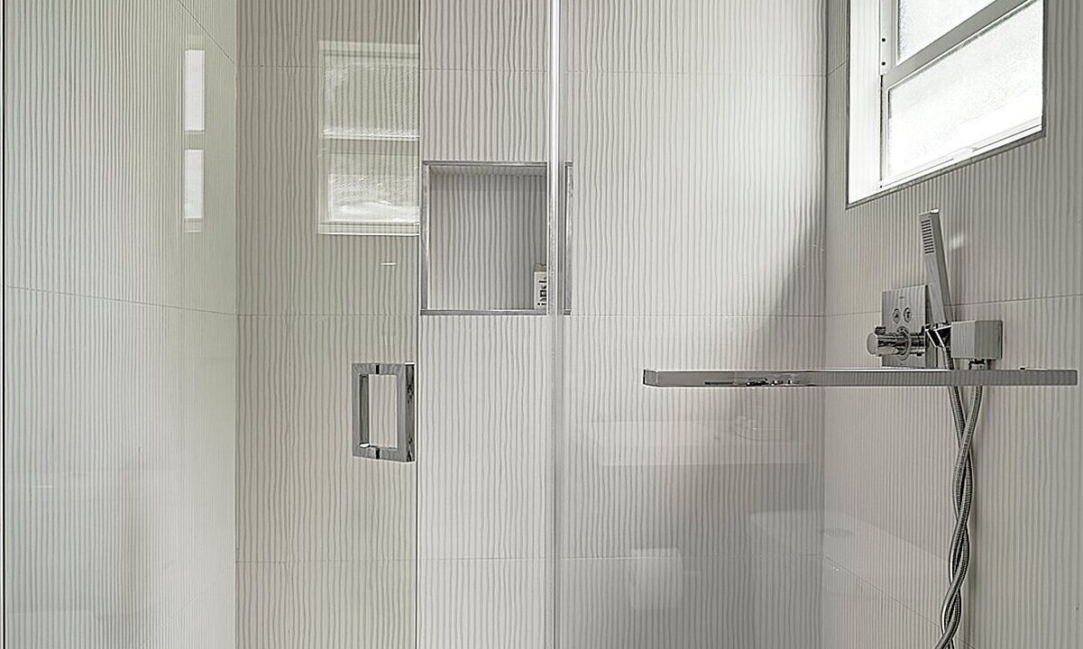Photo of Bathroom in South Middle River