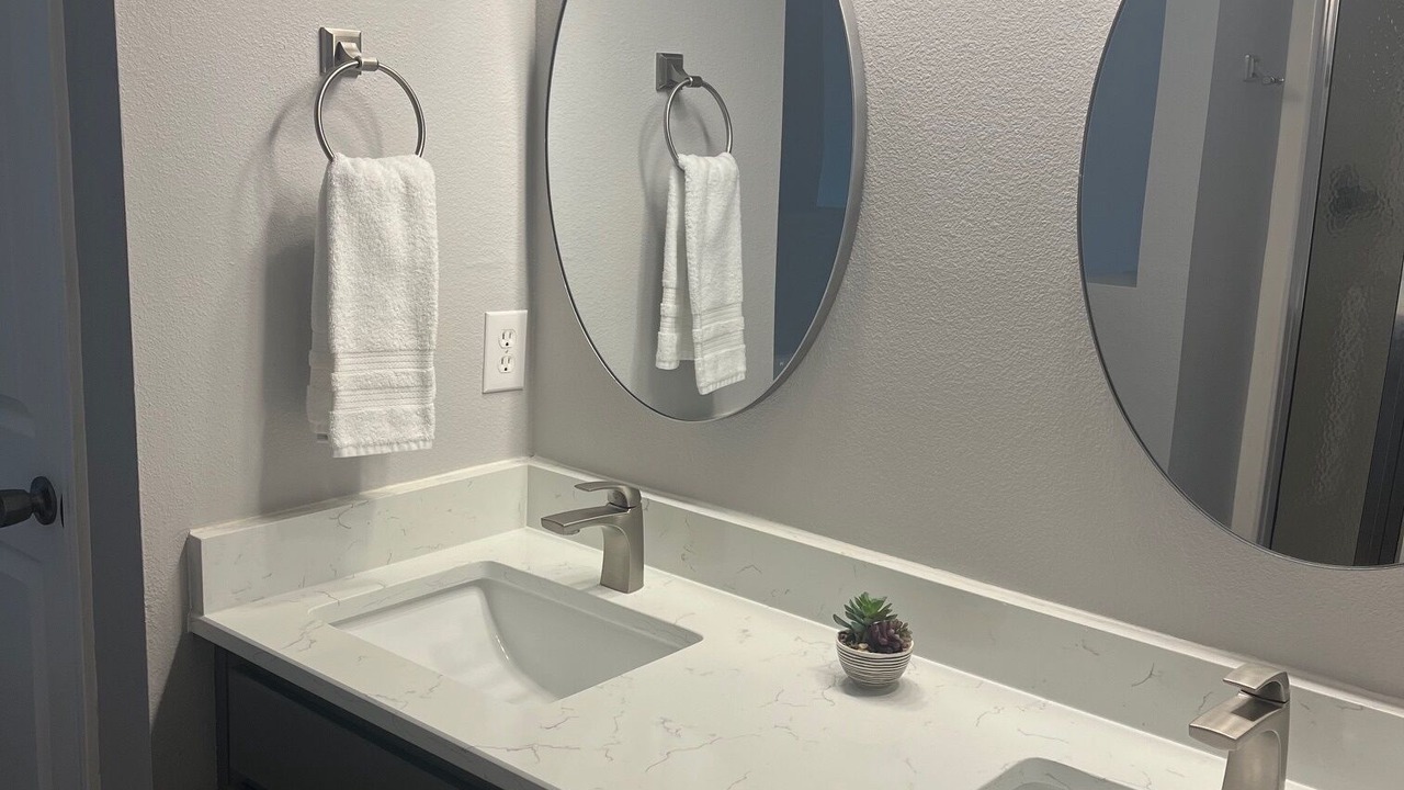 Photo of Bathroom in Northwest Pensacola