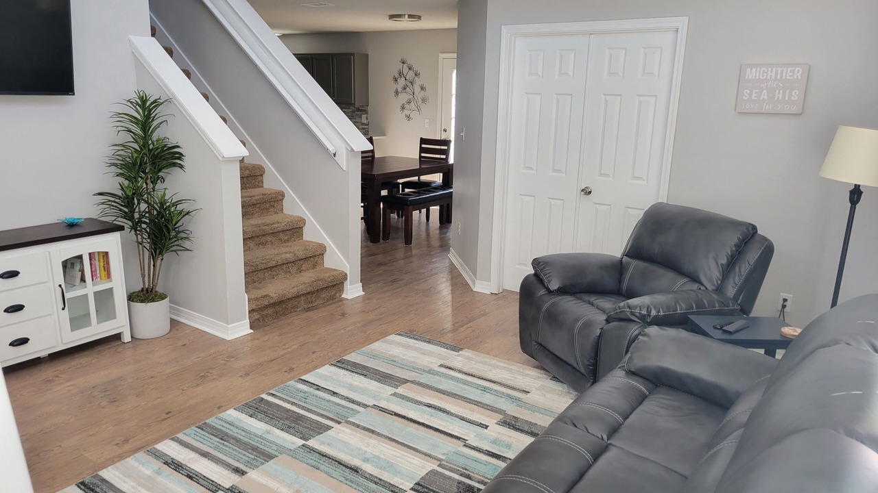 Photo of Livingroom in Northwest Pensacola