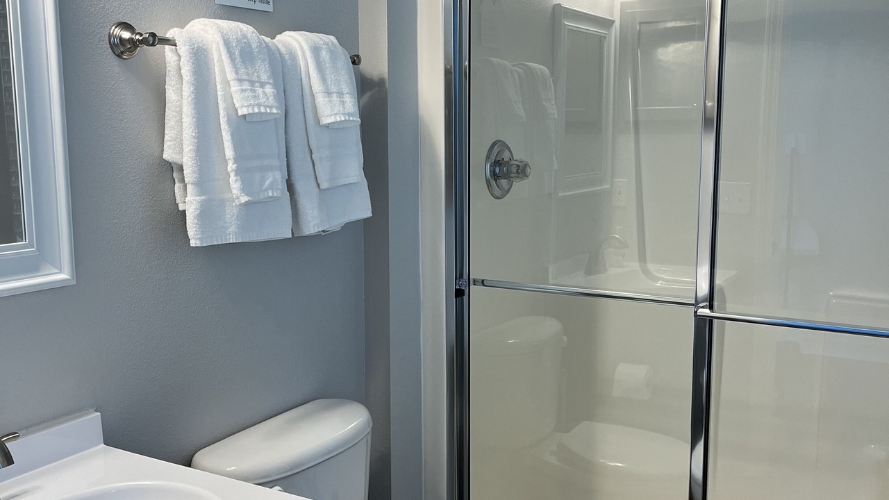 Photo of Bathroom in Northwest Pensacola