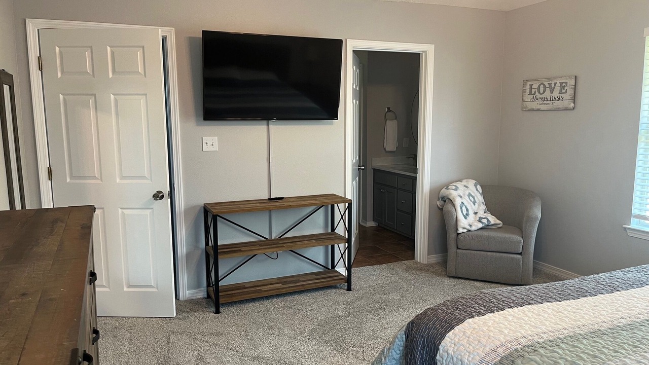 Photo of Bedroom in Northwest Pensacola