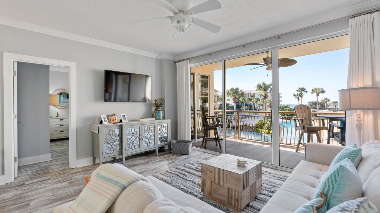 Photo of Livingroom in Rosemary Beach