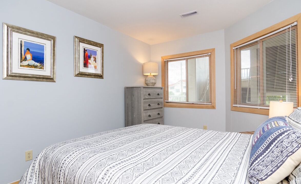 Photo of Bedroom in Shell Island