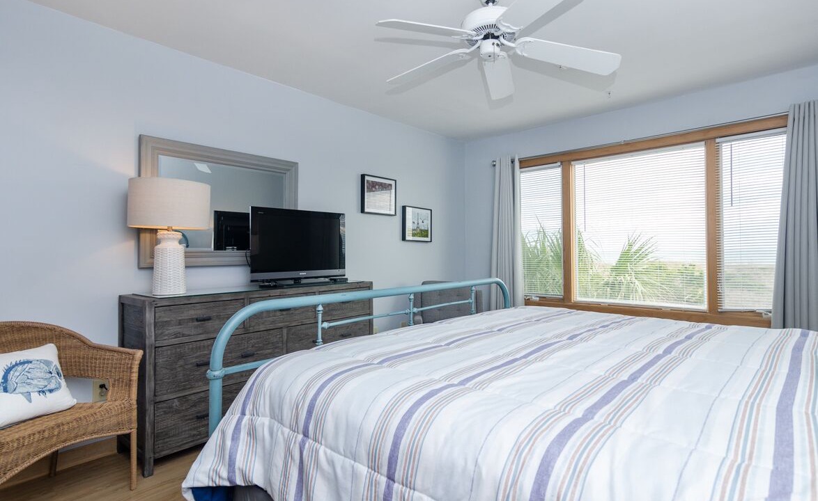 Photo of Bedroom in Shell Island