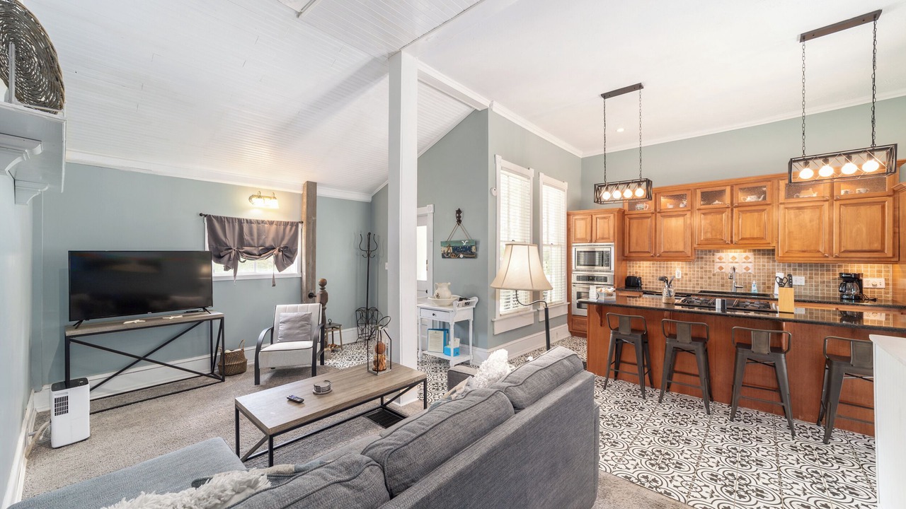 Photo of Bedroom in Historic District
