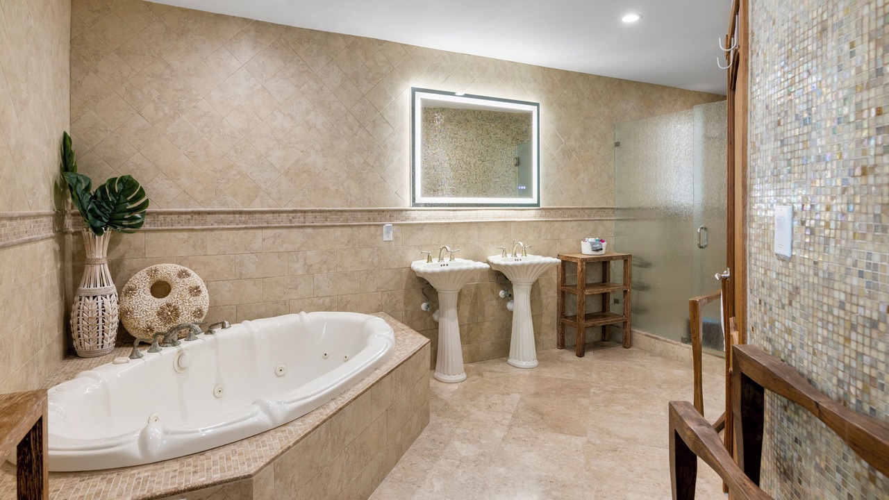 Photo of Bathroom in Great Exuma