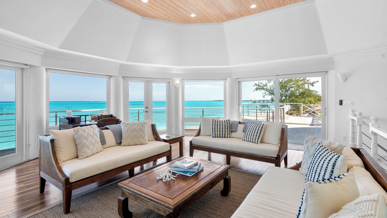Photo of Livingroom in Great Exuma