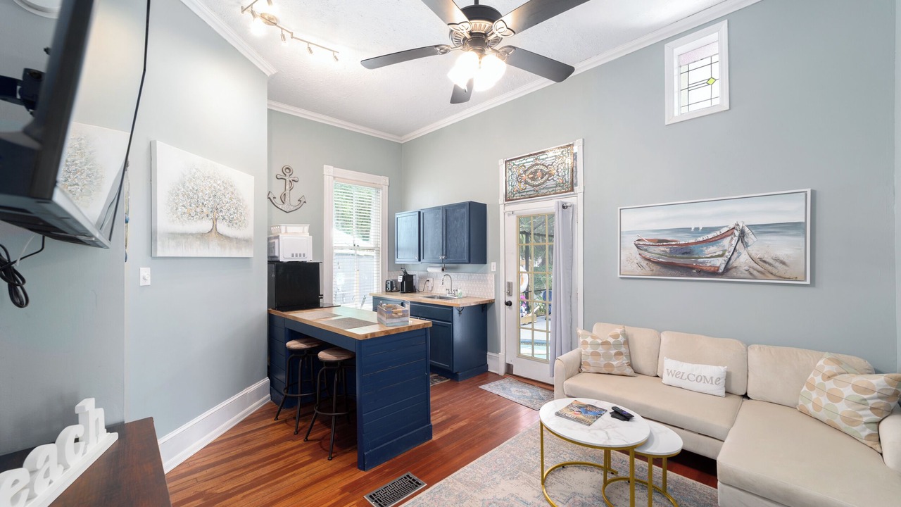 Photo of Kitchen in Historic District