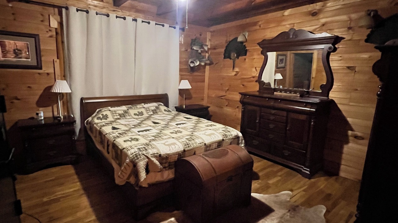 Photo of Bedroom in Moundville