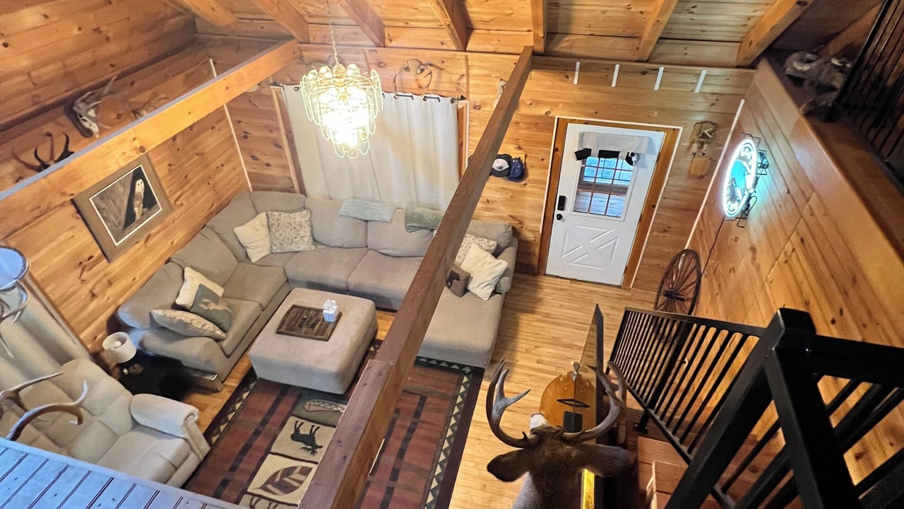 Photo of Livingroom in Moundville