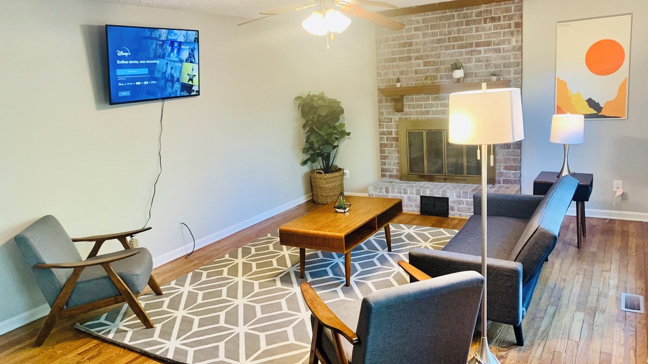 Photo of Livingroom in Terry Sanford