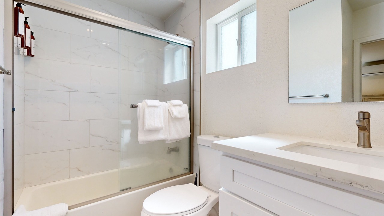 Photo of Bathroom in Santa Ana Heights