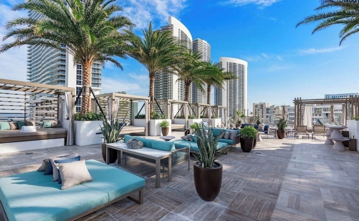 Photo of Patio Balcony in Hallandale Beach