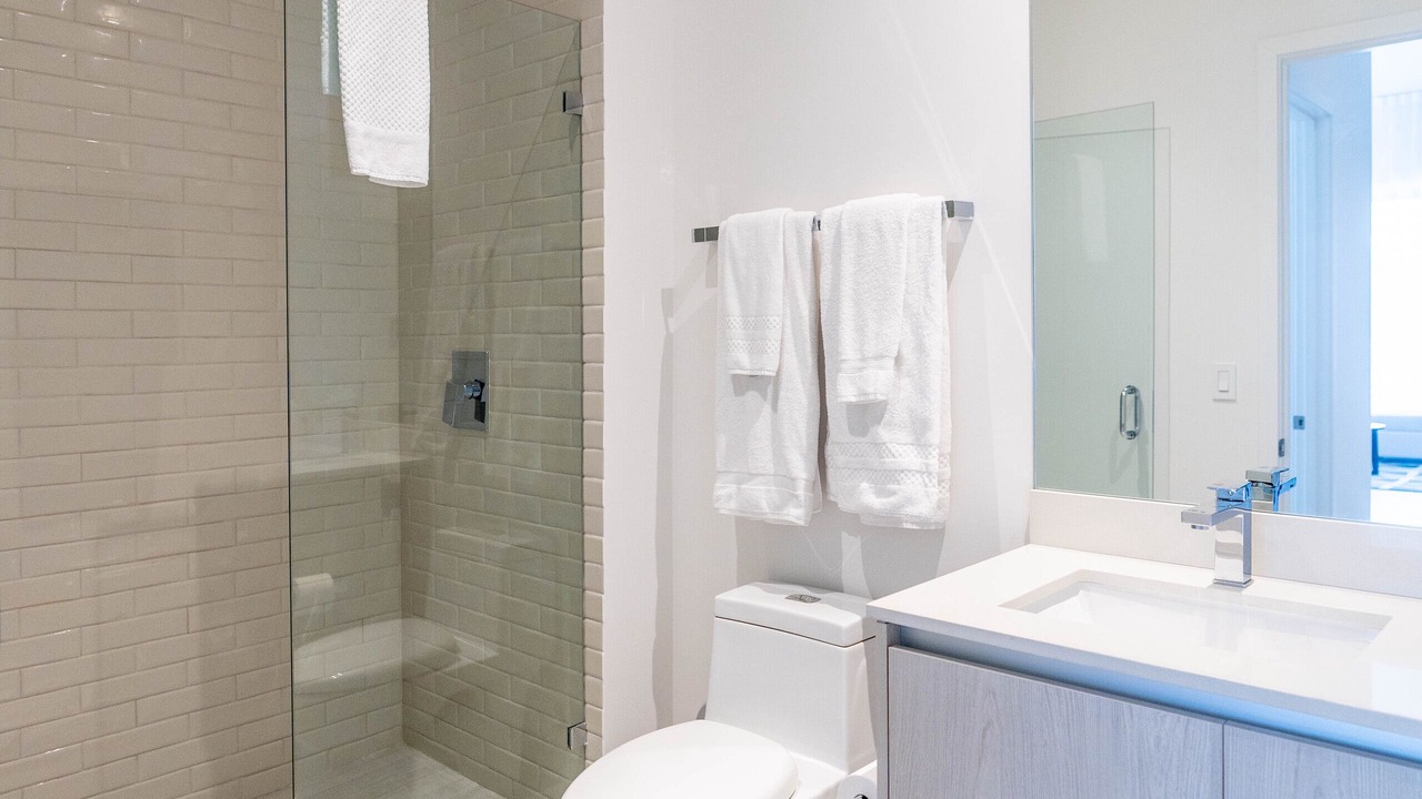Photo of Bathroom in Hallandale Beach