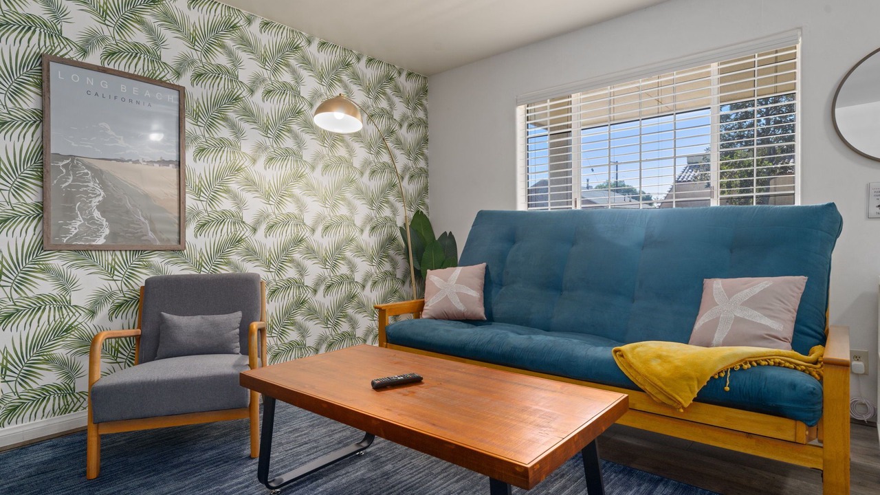 Photo of Livingroom in North Long Beach