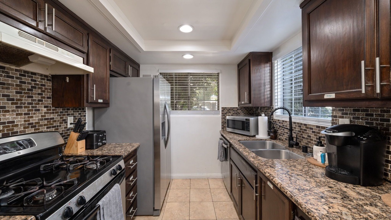Photo of Kitchen in North Long Beach