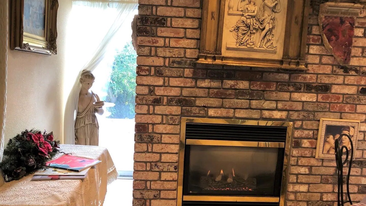 Photo of Livingroom in Monte Sereno
