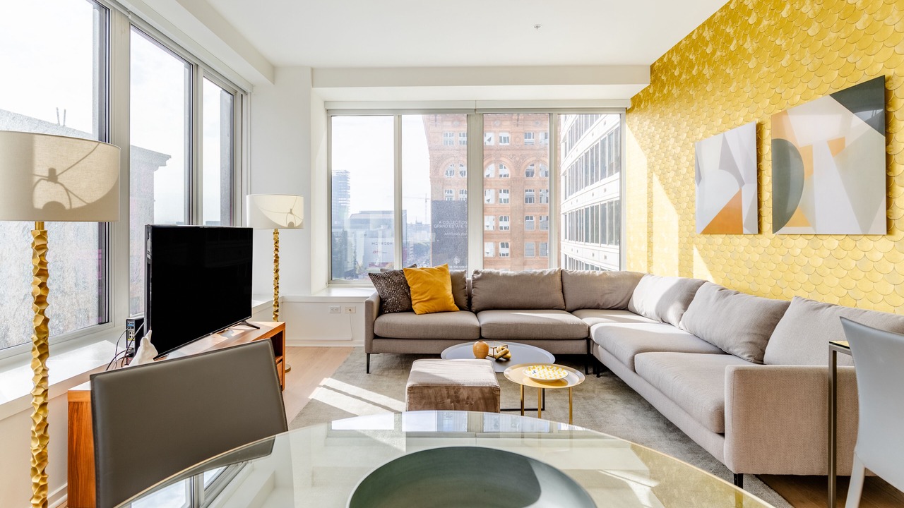 Photo of Livingroom in Downtown San Francisco