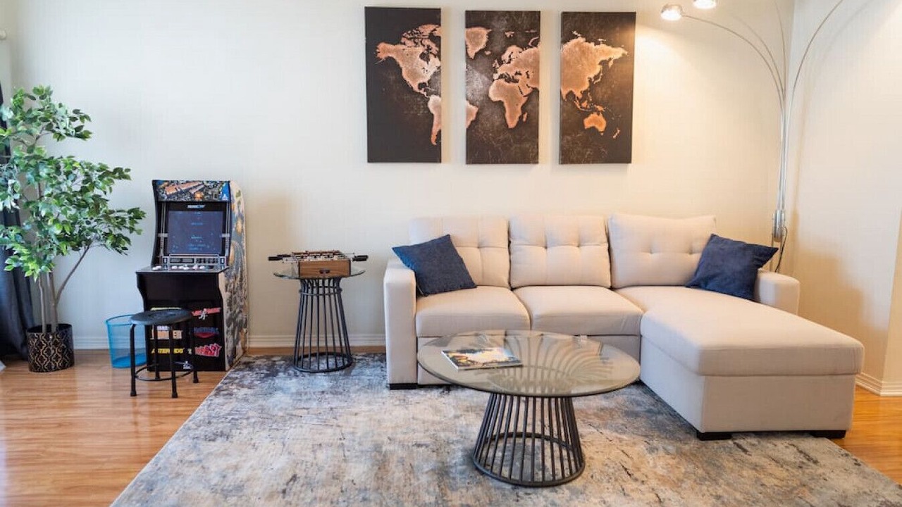 Photo of Bedroom in NoHo Arts District