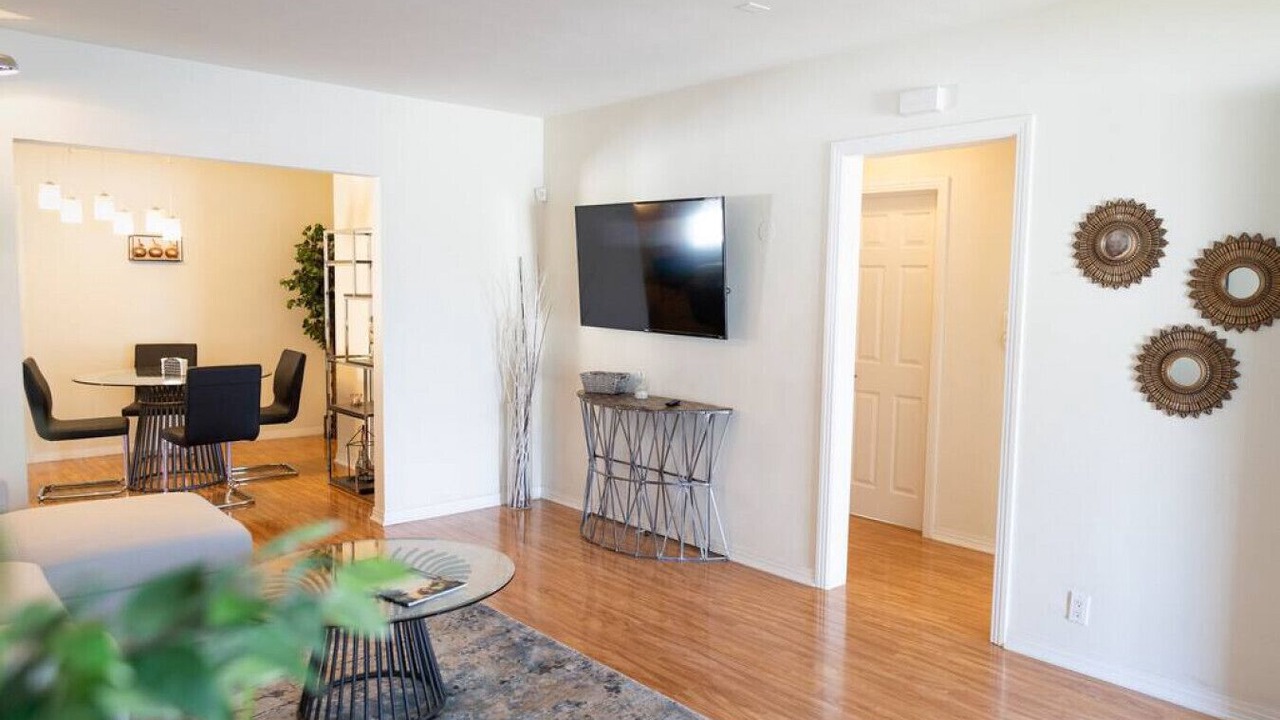 Photo of Bedroom in NoHo Arts District