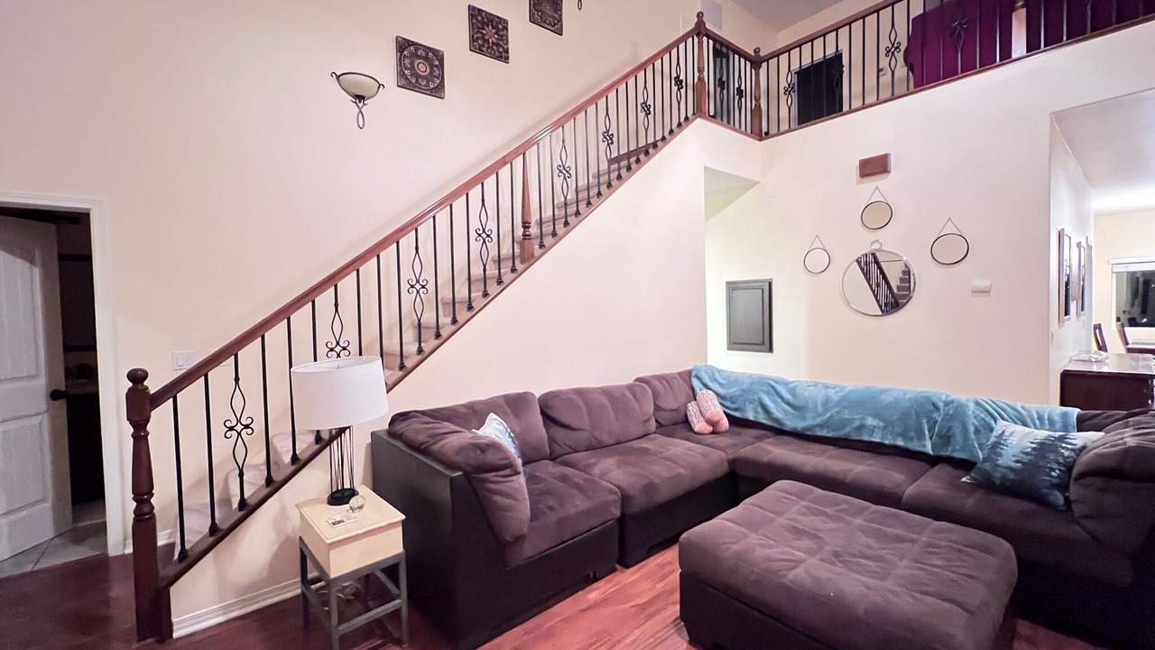 Photo of Bedroom in Running Springs