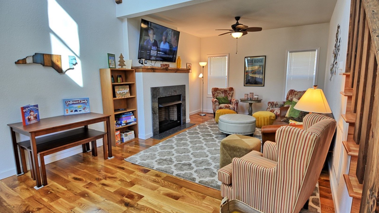Photo of Livingroom in Todd