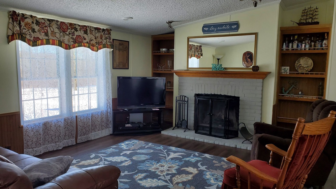 Photo of Livingroom in Dewittville