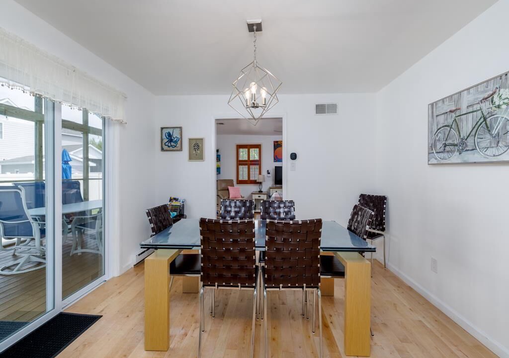 Photo of Livingroom in Village Green