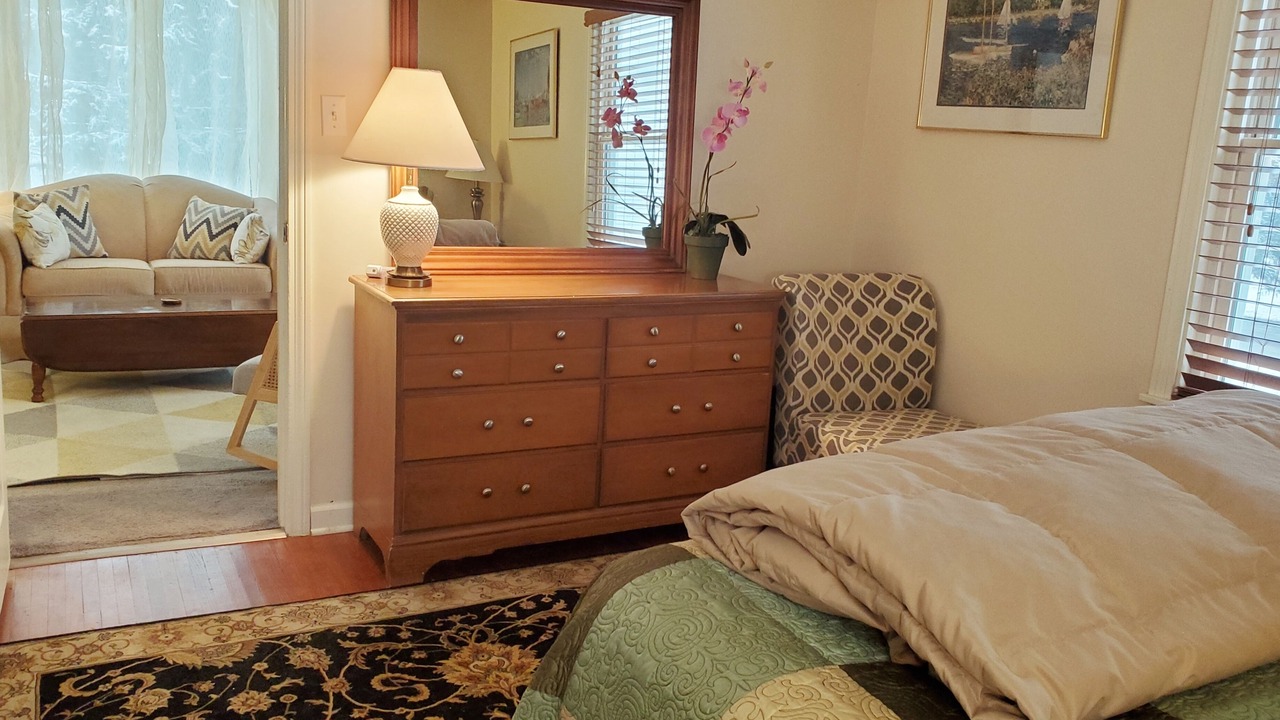 Photo of Bedroom in East Aurora