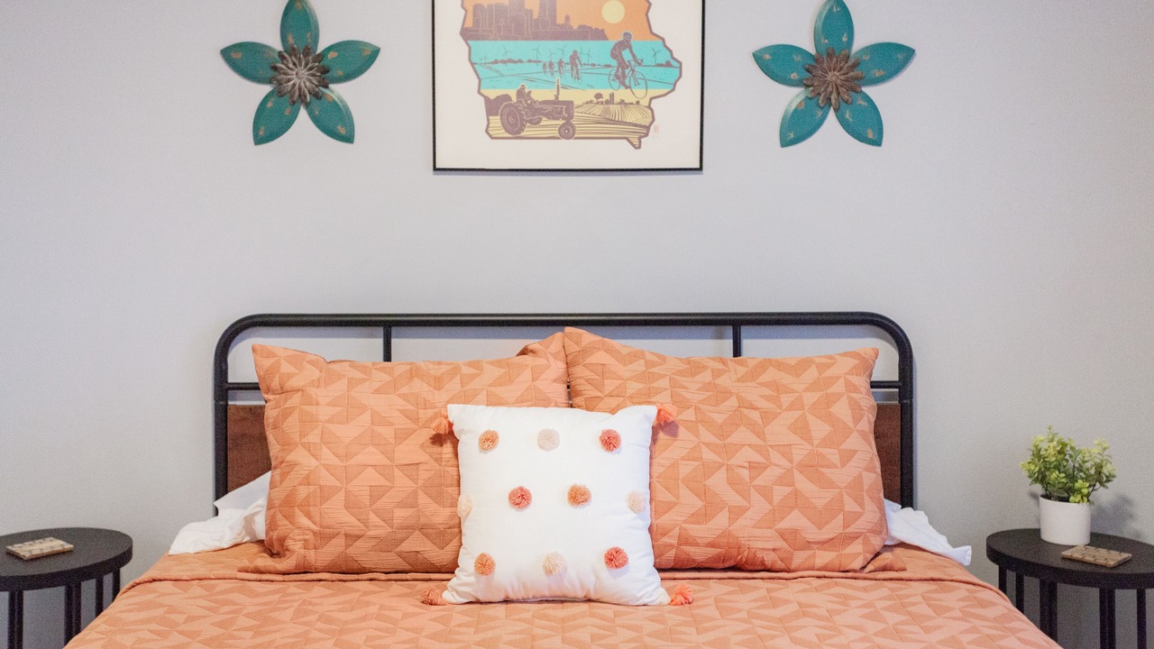 Photo of Bedroom in Des Moines