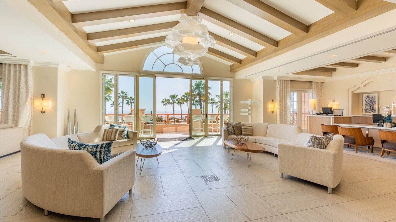 Photo of Livingroom in Newport Coast