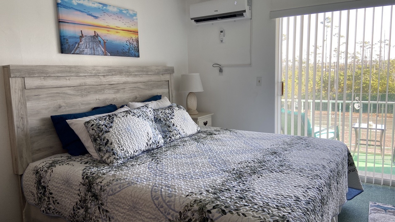 Photo of Bedroom in Downtown