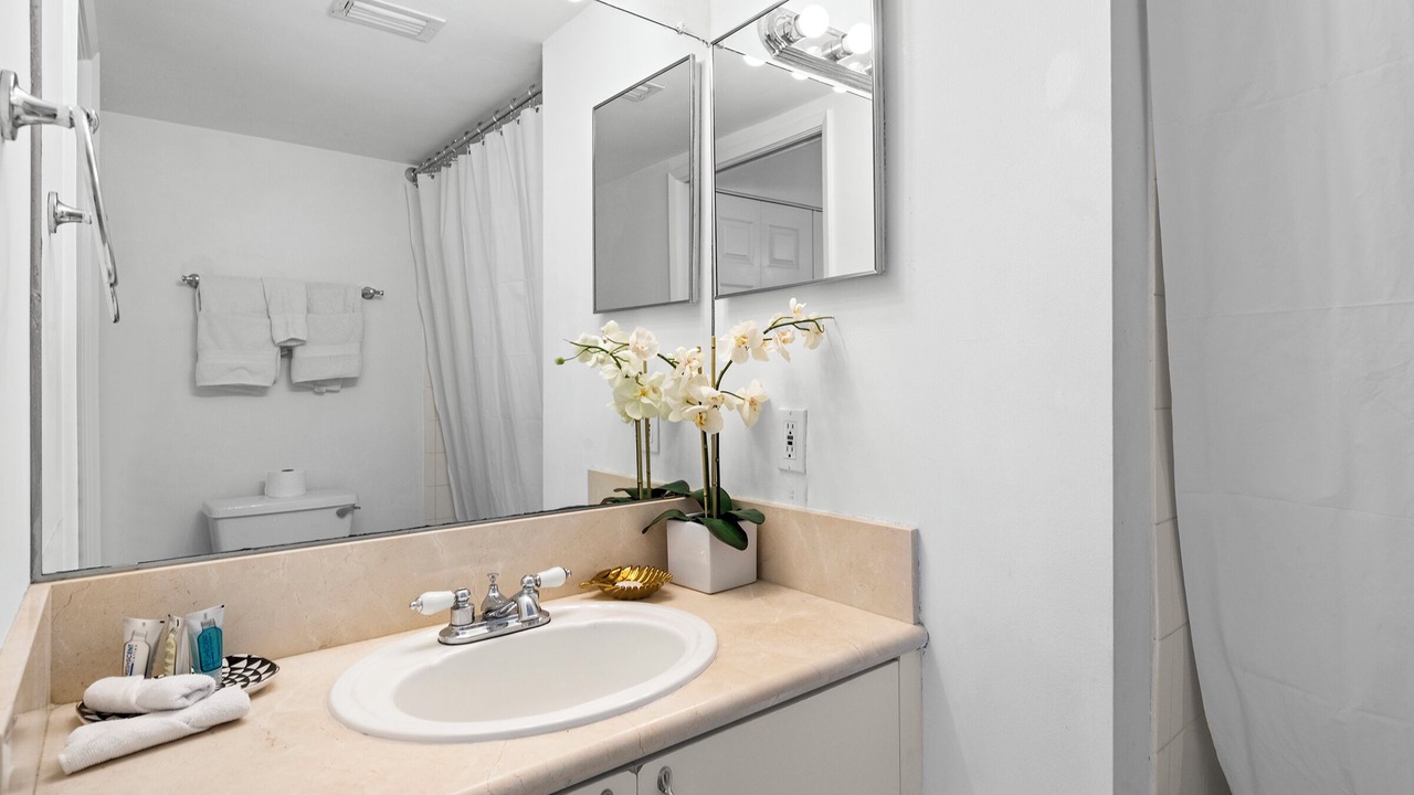 Photo of Bathroom in Aventura