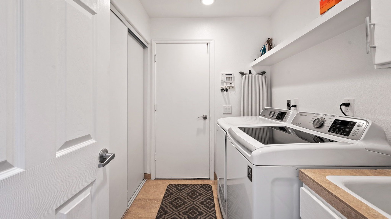 Photo of Bedroom in Araby Commons