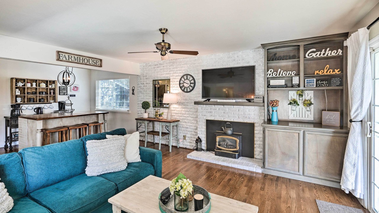 Photo of Livingroom in Sutter Creek