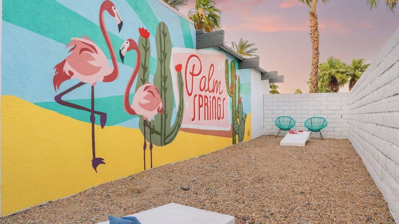 Photo of Outdoor in Racquet Club Estates
