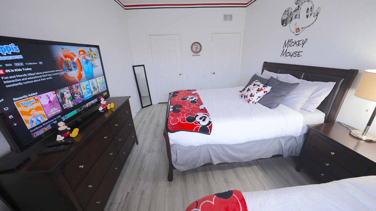 Photo of Bedroom in Crestwynd Bay