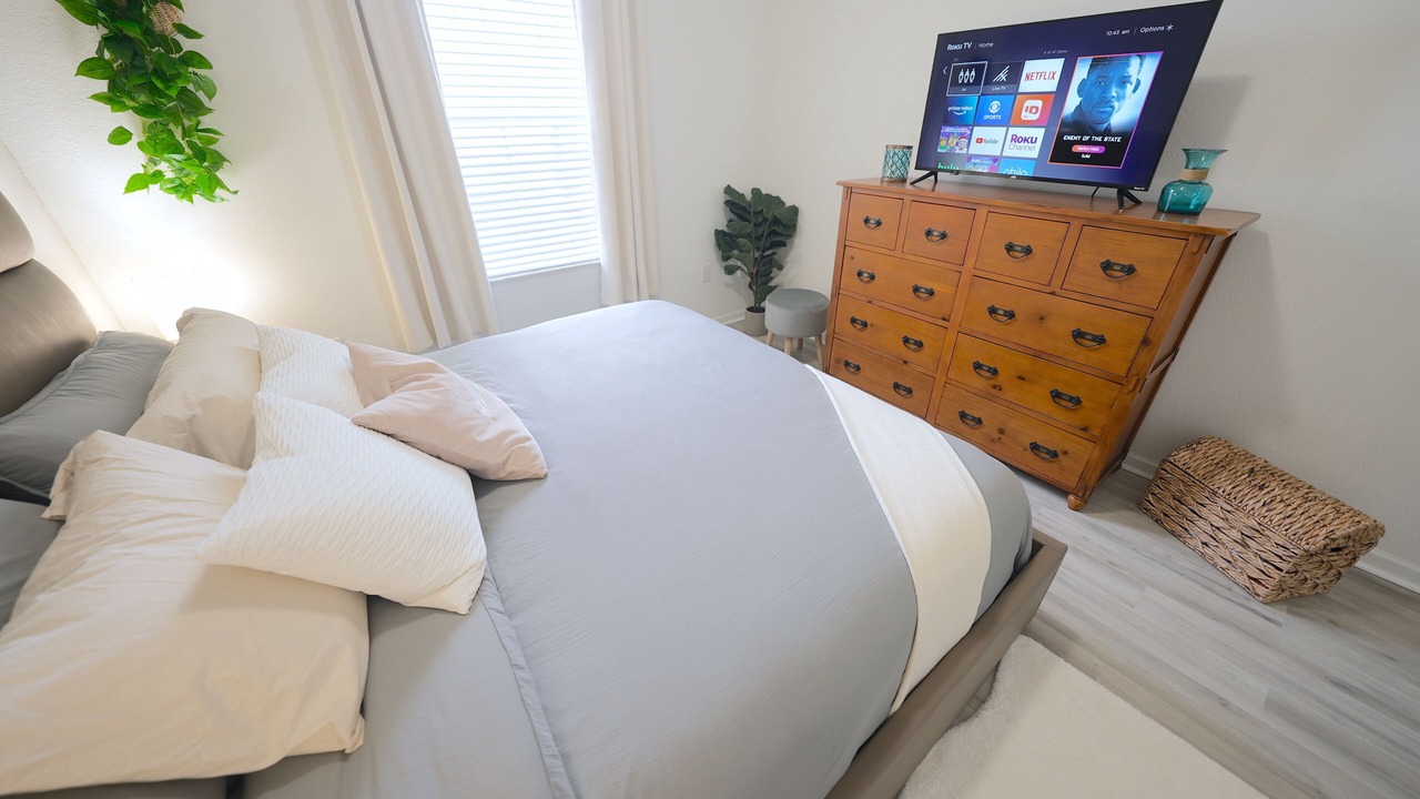 Photo of Bedroom in Crestwynd Bay