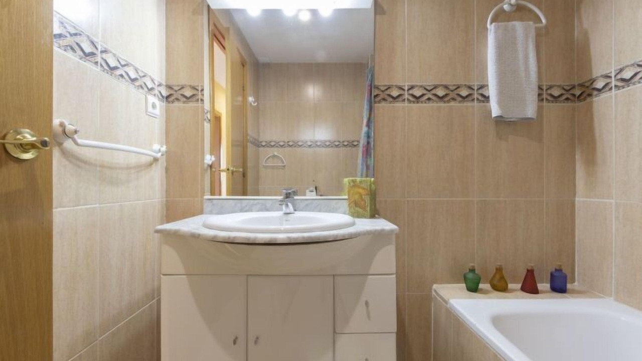 Photo of Bathroom in La Pobla de Montornes
