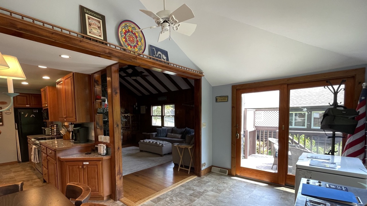 Photo of Livingroom in New Fairfield