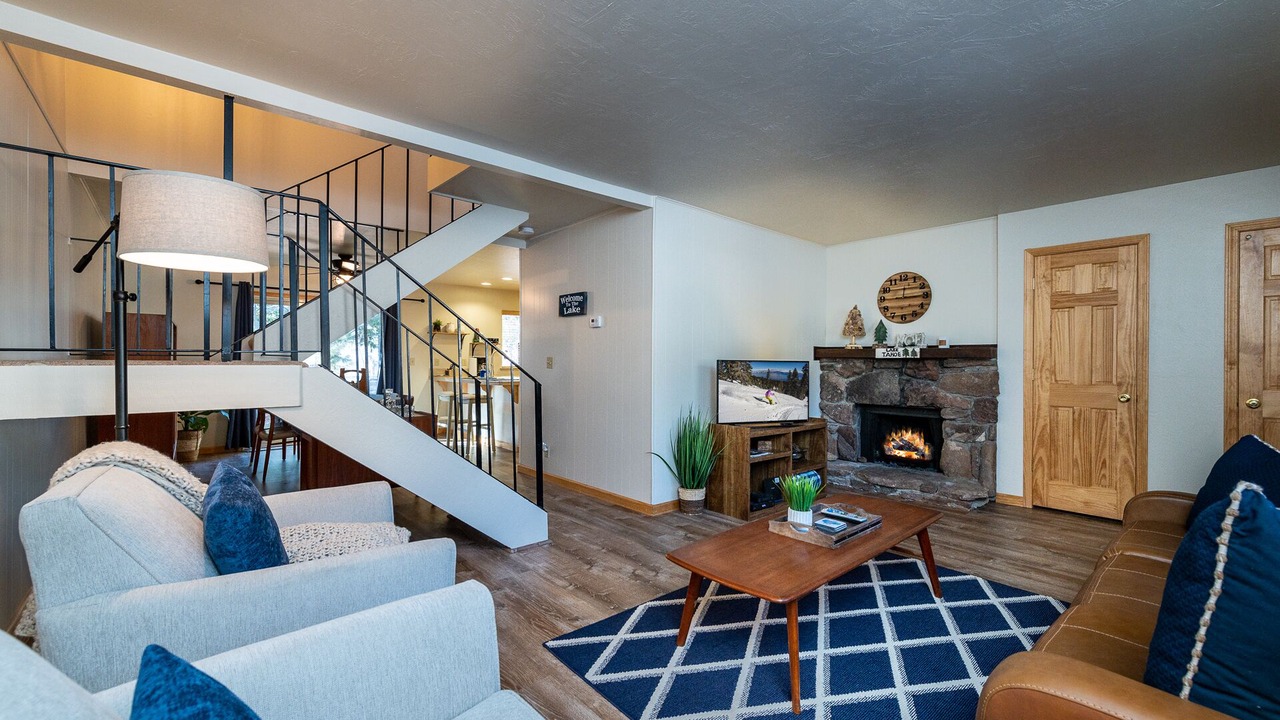Photo of Livingroom in Lake Forest